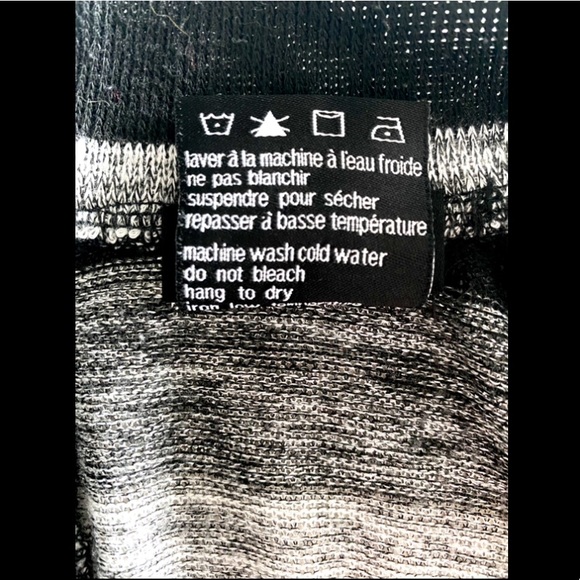 Sweaterette long sleeve turtleneck sweater, size 1X, colour Black and Grey - Picture 9 of 9